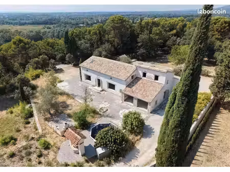 mas provençal à rénover