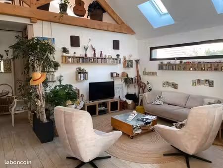 maison d'architecte de plain-pied jardin arboré de 930m² 5 min à pied centre d'orgeval  av