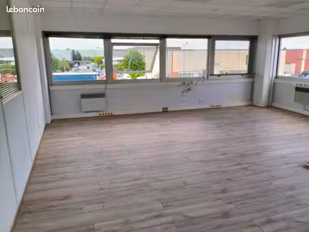 bureaux a roissy en brie