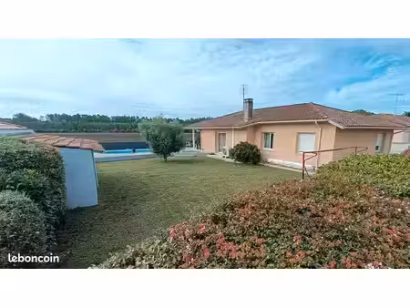 maison plain-pied 137 m2 sans vis-à-vis . saint-vincent-de-paul (40990) . 4 chambres  pisc