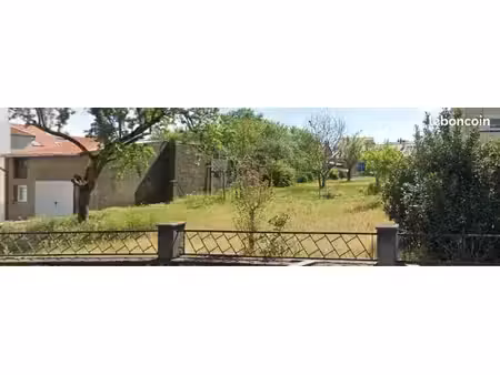 terrain à bâtir de 469 m² à rombas (57120)