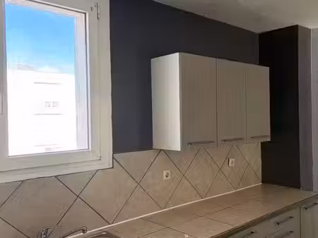 apparemment à louer