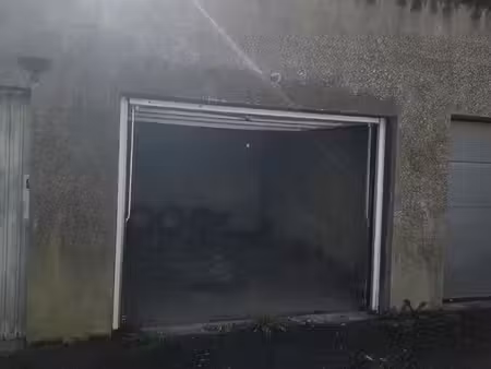 [longlaville] - garage à louer