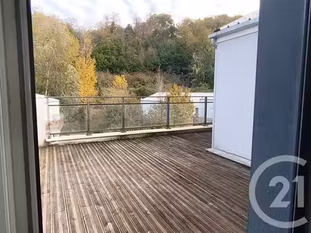 appartement t4 à louer - 4 pièces - 83 08 m2 - cenon - 33 - aquitaine