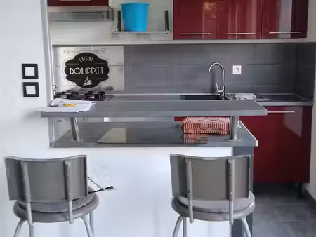f2 spacieux au mée sur seine