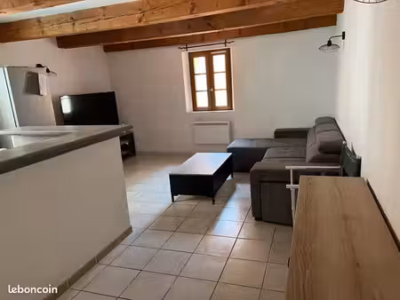 à louer – bel appartement t2 de 48 m² au cœur du muy