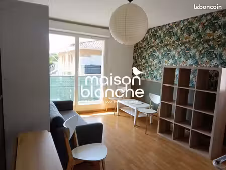 studio 1 pièce 29 m²