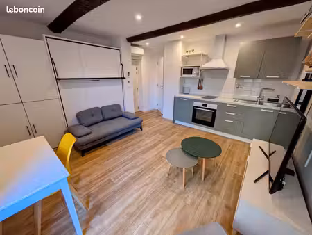 studio villeneuve-loubet village