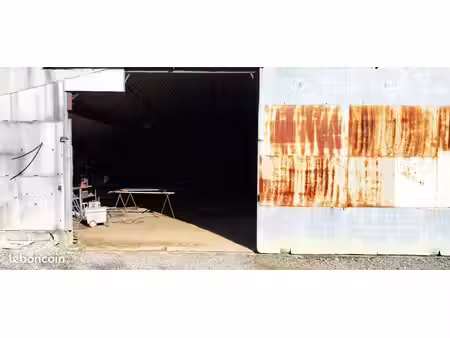 hangar