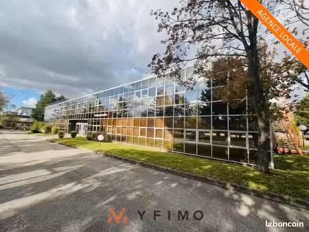 local d'activite 6000 m² maurepas