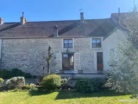 rare maison ancienne 135 m2 (6 pièces) - gevrey-chambertin