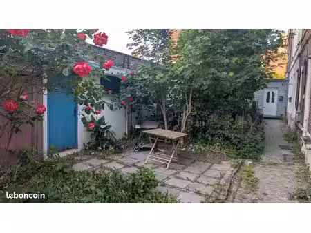 850 cc - maison de courée quartier jb lebas porte de douai