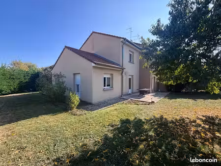 loue maison f4