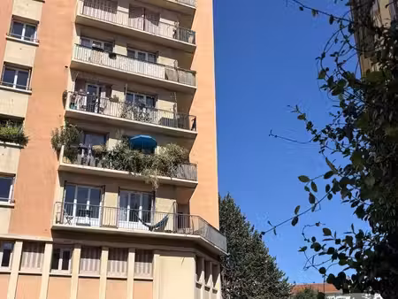 parking à louer - 16 m2 - lyon - 69007 - rhone-alpes