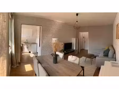 location meublée appartement 2 pièces 34 m² à lille (59000)  800 €