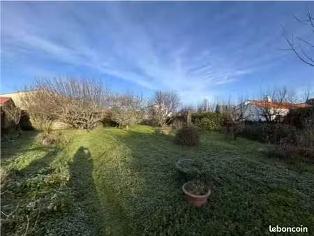 terrain à bâtir sgxv
