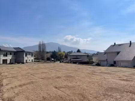 terrain constructible neuf à vendre
