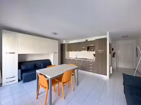 location meublée appartement 1 pièce 35.85 m² à roquebrune-cap-martin (06190)  1 000 €
