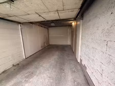 parking à louer