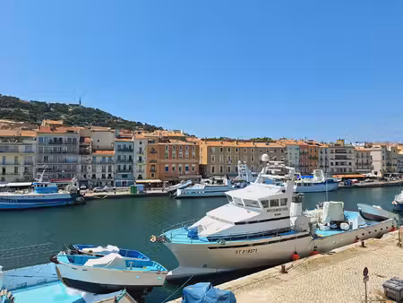 vente appartement 3 pièces  80.00m²  sète