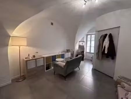 studio meublé 33 m2