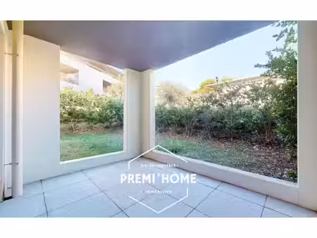 a vendre t2 avec terrasse et garage aix ouest
