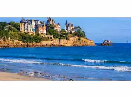 appartement avec terrasse en bord de mer centre ville - dinard (35)