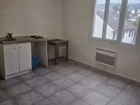 studio / 15m² / andrésy (ligne j)
