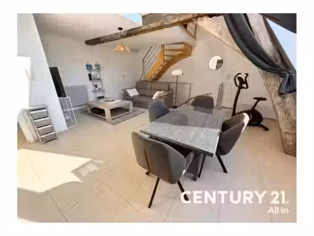 triplex à louer à place hergé 2 tournai (vbe78323)