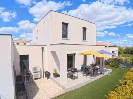 maison récente de 110 m2 -3 chambres sur bellegarde proche de nimes