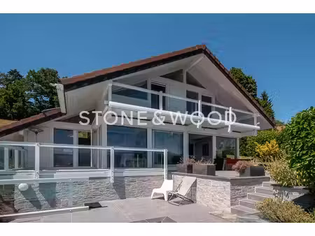 maison contemporaine avec piscine et panorama d'exception à