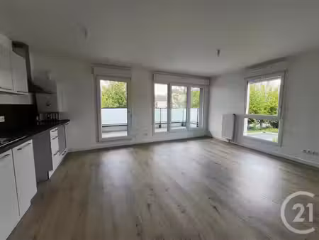 appartement f4 à louer - 4 pièces - 80 08 m2 - mont st aignan - 76 - haute-normandie