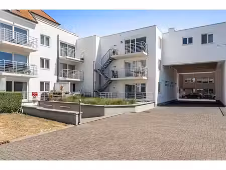 emplacement de voiture à vendre à blankenberge