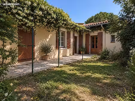 maison 65 m2 - plain-pied - jardin/stationnement