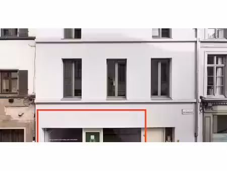 bien commercial à louer à gent pour € 900
