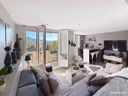appartement 5 pièces 96 m²