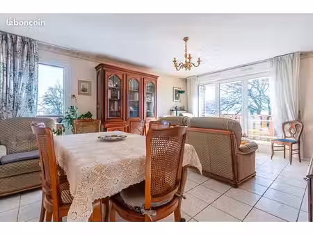 appartement 4 pièces 82 m²