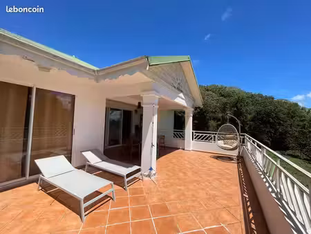 penthouse t5 vue dégagée proche chu