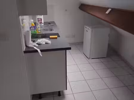 f 2