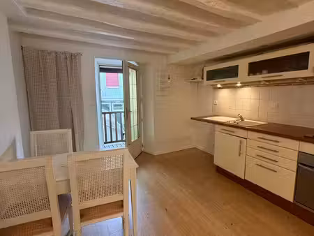a louer 46m2 appartement charme