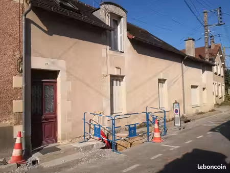 maison de ville à louer à bonneuil matours
