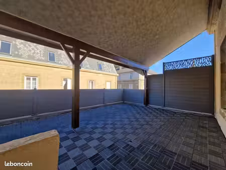 appartement 4 pièces 151 m²