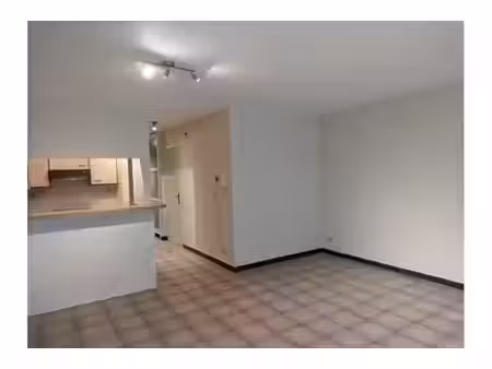 appartement à louer à kerkstraat 35 de haan (rbx15742)