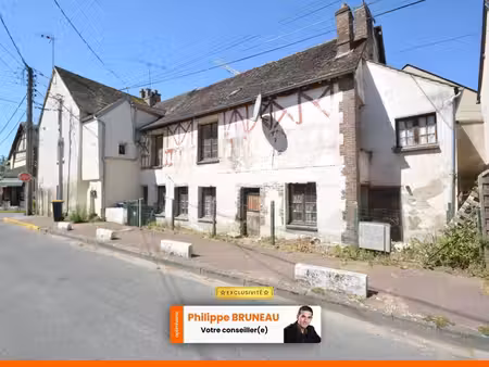 maison à rénover avec beau potentiel – ivry-la-bataille