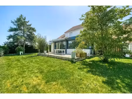 christophe michaudelle – capifrance - vous propose à juilly : maison - 7 pièces - 175 m² -