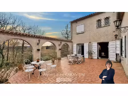 labastide-d'anjou - grande maison familiale avec jardin  piscine et potentiel professionne