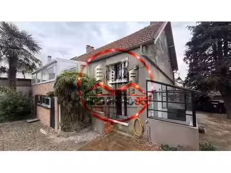 maison 3 chambres + studio indépendant