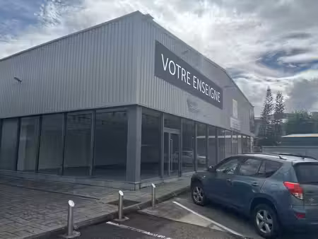 local commercial à louer