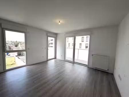 t3