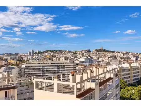 l’horizon marseillais - appartement t4 de 83m2 - terrasse - cave - vue dégagée - 13005